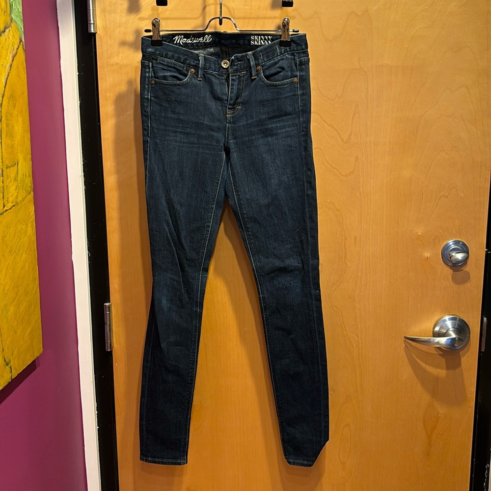 Skinny skinny dark wash denim jeans